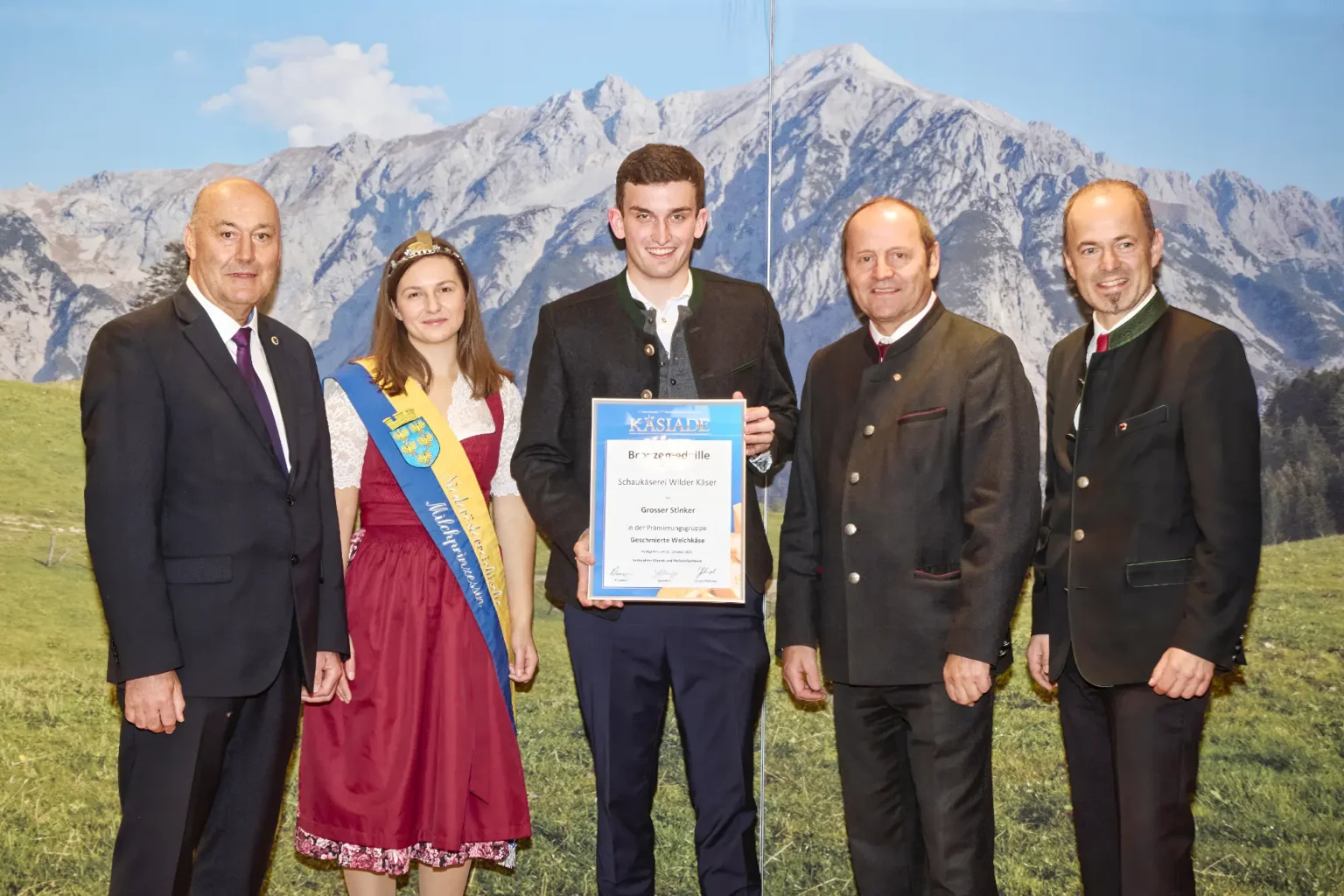 Bronzemedaille Geschmierter Weichkäse - Grosser Stinker - Schaukäserei Wilder Kaiser