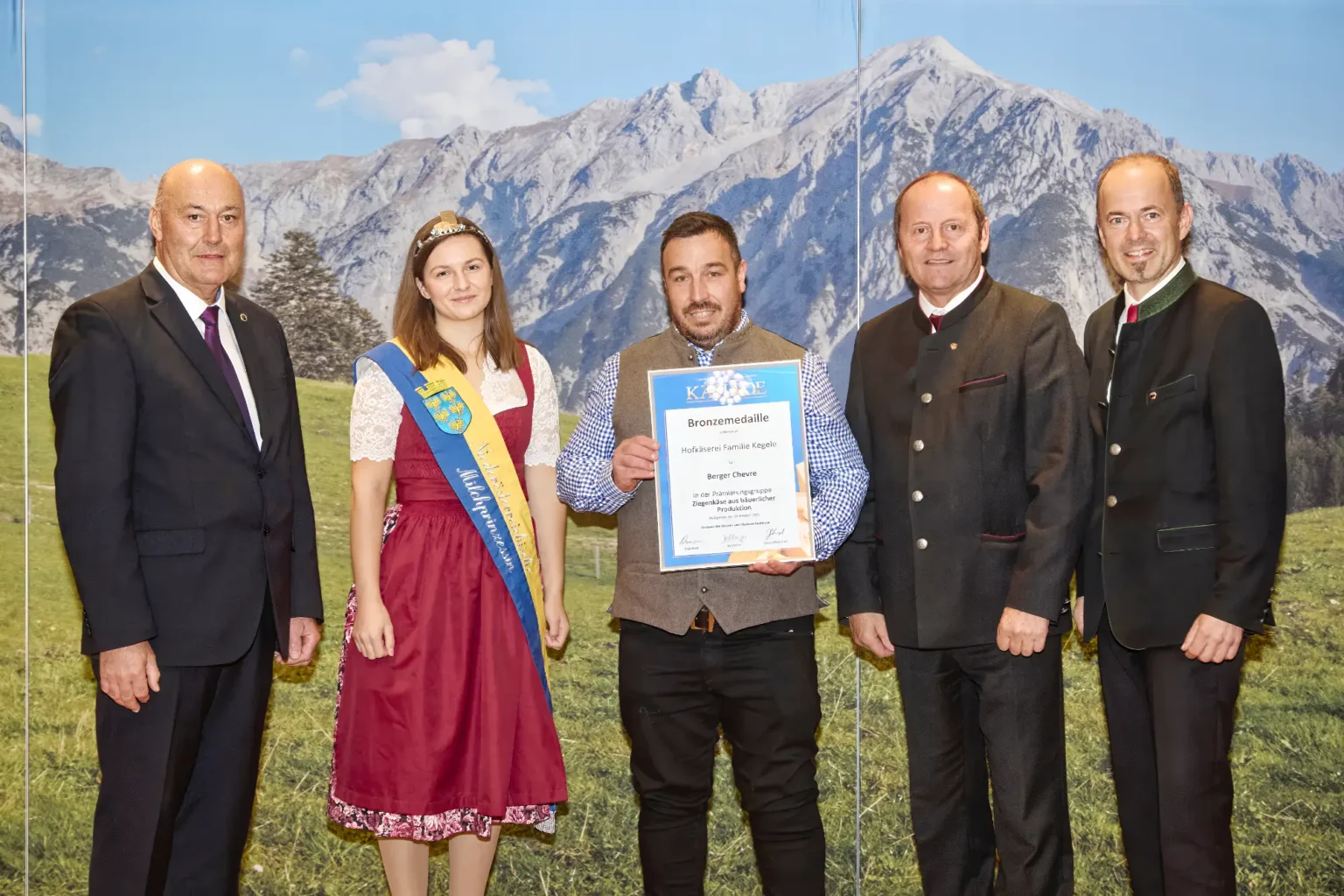 Bronzemedaille Ziegenkäse aus bäuerlicher Produktion - Berger Chevre - Hofkäserei Familie Kegele