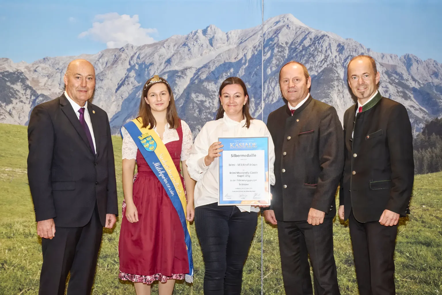 Silbermedaille Brühkäse - Brimi Mozarella Classic Kugel 125 G - Brimi Milchhof Brixen