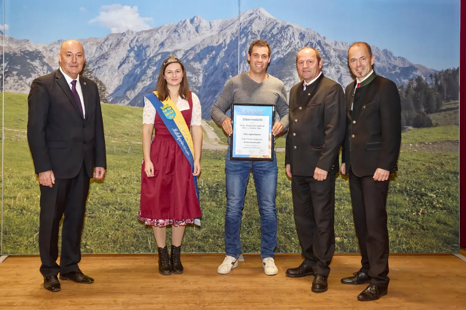 Silbermedaille Butterzubereitungen - Mila Jogurtbutter - Mila Bergmilch Südtirol