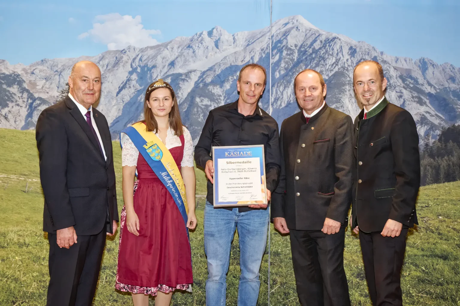 Silbermedaille Geschmierte Schnittkäse - Appenzeller Käse - Reto Güntensperger Käserei Bütschwil II
