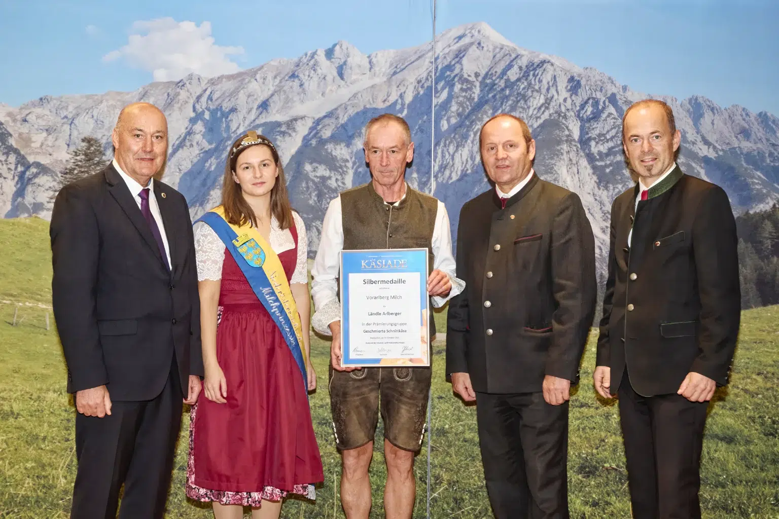 Silbermedaille Geschmierte Schnittkäse - Ländle Arlberger - Vorarlberg Milch