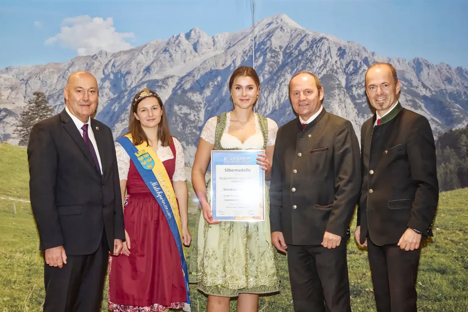 Silbermedaille Geschmierte Schnittkäse - Schärdinger Bergtilsiter - Berglandmilch EGen Werk Voitsberg