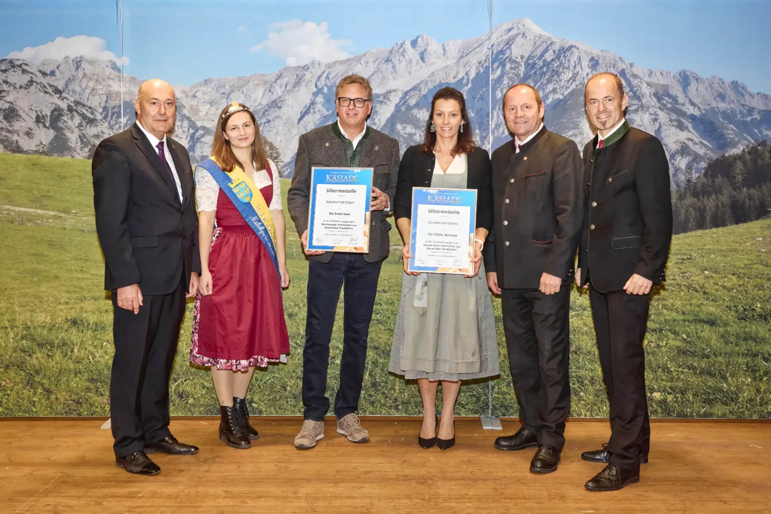 Silbermedaille Geschmierte Schnittkäse aus bäuerlicher Produktion - Bio Gföller Bierkäse - Scheiberhof Unken