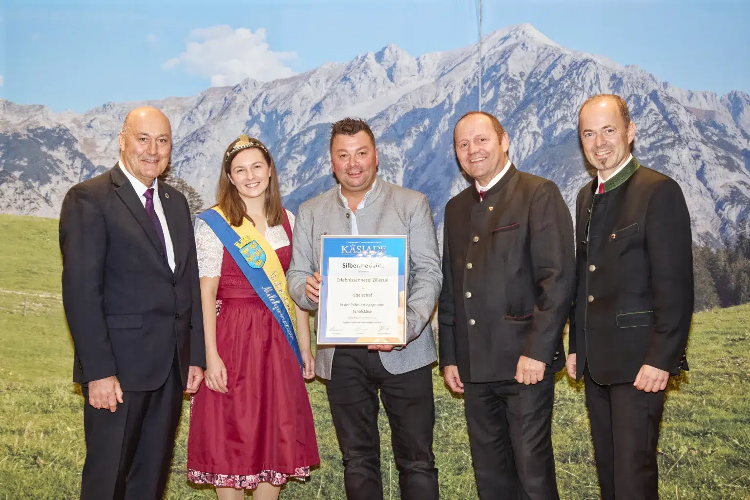 Silbermedaille Schafkäse - Edelschaf - Erlebnissennerei Zillertal